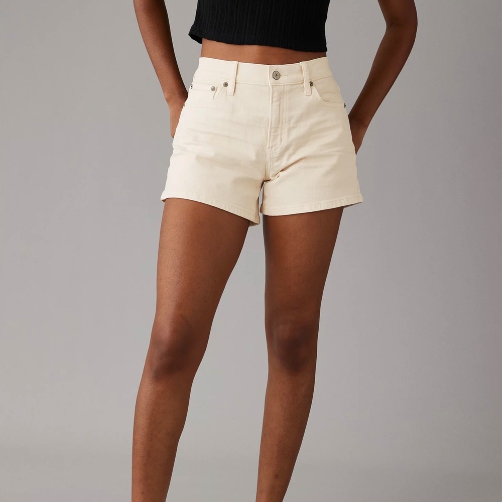 American Eagle Stretch Cream Super High Waisted Relaxed Short 3" Inseam Women 8